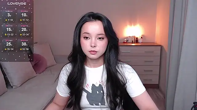 lia hetty online show from 11/14/25, 01:10