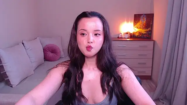 lia hetty online show from 06/07/26, 03:16