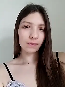 LunaTori456 online show from 04/09/26, 09:15