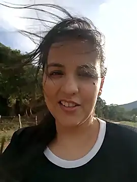 zaraluxx1 online show from 01/11/26, 09:42