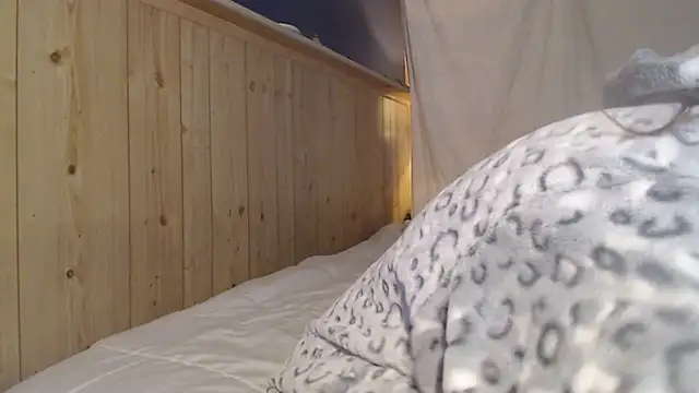 Snapshot of saraswirls69@xh chatting on 01/15/26, 12:10 saraswirls69xh online show from 01/15/26, 12:10