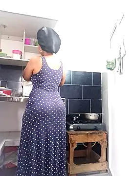 Snapshot of IIv0ryN0IIReX-XX chatting on 01/31/26, 07:11 IIv0ryN0IIReX-XX online show from 01/31/26, 07:11