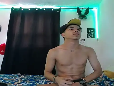 Snapshot of YourSecretCraving chatting on 01/17/26, 08:56 YourSecretCraving online show from 01/17/26, 08:56