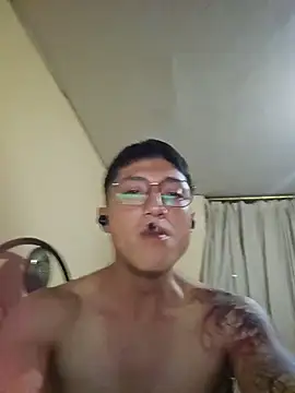 Xavlex0803 online show from 04/04/26, 01:26