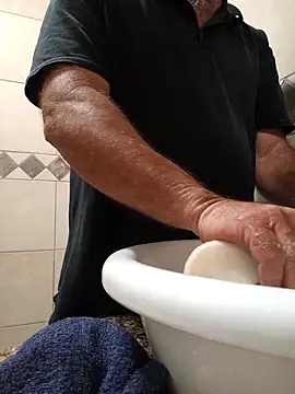 Playmate1976 online show from 04/08/26, 07:03