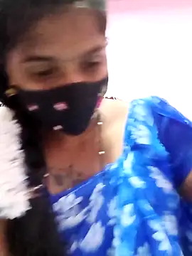 Tamil Hot Anu online show from 04/19/26, 06:13