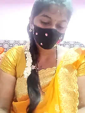 Tamil Hot Anu online show from 04/20/26, 10:33