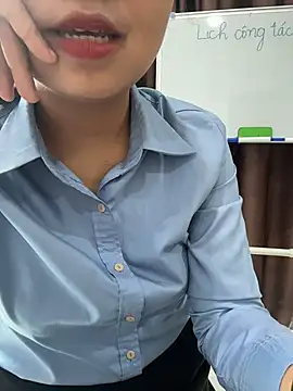 Bong lovelyy online show from 03/04/26, 03:01