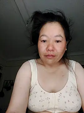 donaaa2 online show from 04/21/26, 09:06