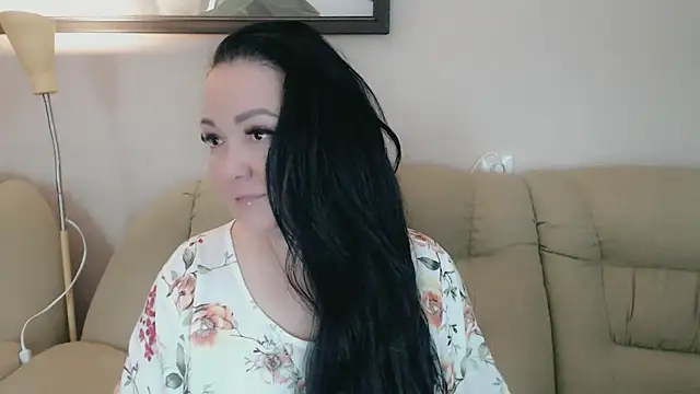 infinity loveliness online show from 02/17/26, 08:00