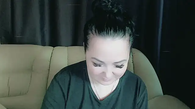 infinity loveliness online show from 02/19/26, 07:15