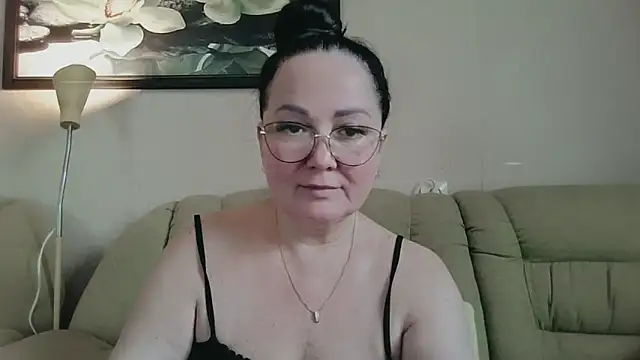 infinity loveliness online show from 06/09/26, 06:03
