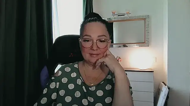 Snapshot of infinity_loveliness chatting on 07/23/26, 06:55 infinity loveliness online show from 07/23/26, 06:55