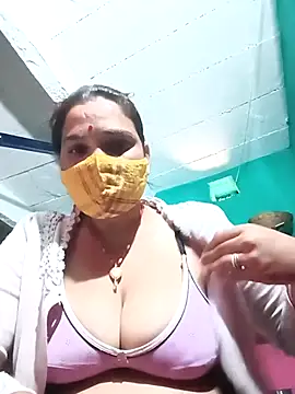 Snapshot of Savita_jatav chatting on 01/19/26, 07:34 Savita jatav online show from 01/19/26, 07:34