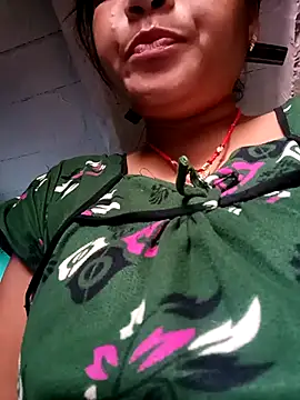 Snapshot of Savita_jatav chatting on 03/15/26, 04:18 Savita jatav online show from 03/15/26, 04:18