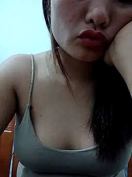 Sweet--Sexy online show from 04/15/26, 07:58