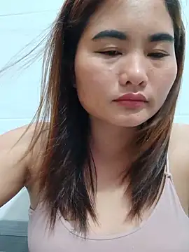 Snapshot of Sweet--Sexy chatting on 05/26/26, 05:53 Sweet--Sexy online show from 05/26/26, 05:53