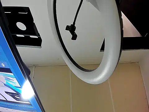 kikihtx online show from 01/15/26, 08:23