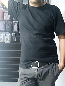 Snapshot of XHeterox chatting on 03/19/26, 08:46 XHeterox online show from 03/19/26, 08:46