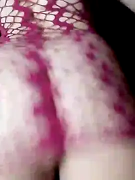 Snapshot of charmoutak_nada chatting on 02/15/26, 10:03 charmoutak nada online show from 02/15/26, 10:03