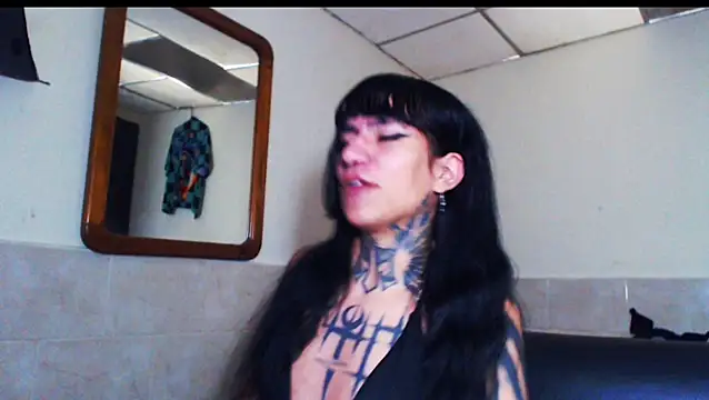 jazmin wolf online show from 01/07/26, 12:18