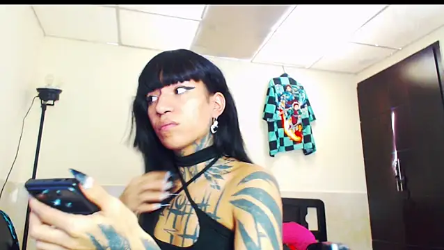 jazmin wolf online show from 02/03/26, 07:52