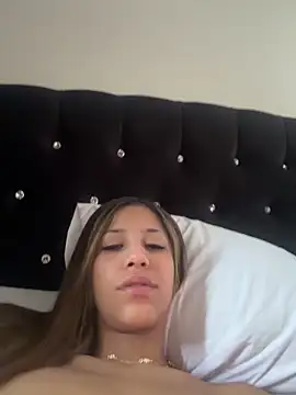 vicky bass  online show from 03/07/26, 07:44