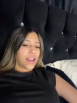 vicky bass  online show from 03/27/26, 11:26