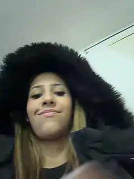 vicky bass  online show from 03/29/26, 02:22