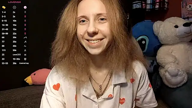 Snapshot of TiaraHenegan chatting on 02/01/26, 07:18 TiaraHenegan online show from 02/01/26, 07:18