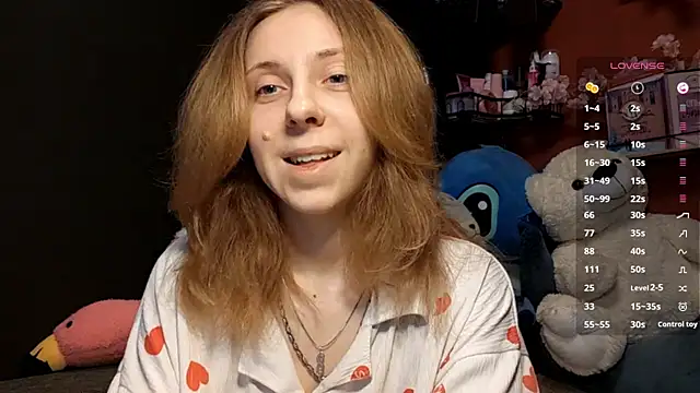 Snapshot of TiaraHenegan chatting on 02/18/26, 07:15 TiaraHenegan online show from 02/18/26, 07:15