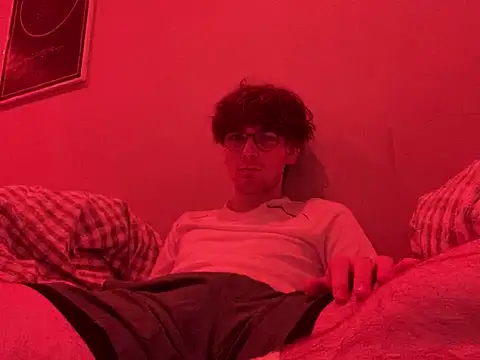 hentyX online show from 01/12/26, 08:25