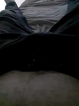 Snapshot of rolaaa2000 chatting on 02/12/26, 01:00 rolaaa2000 online show from 02/12/26, 01:00