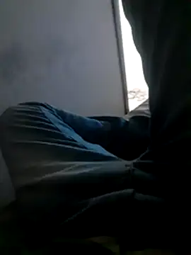 Snapshot of rolaaa2000 chatting on 02/28/26, 12:00 rolaaa2000 online show from 02/28/26, 12:00