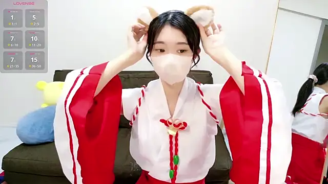 Rui-chaaan online show from 04/26/26, 05:05