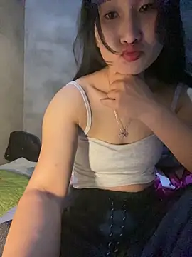 Snapshot of siorin_24 chatting on 02/26/26, 12:48 siorin 24 online show from 02/26/26, 12:48