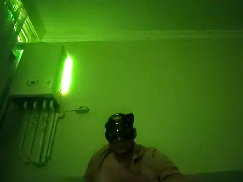 Snapshot of Hardayz chatting on 01/18/26, 04:11 Hardayz online show from 01/18/26, 04:11