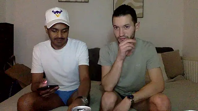 batschi0512 online show from 01/18/26, 10:57