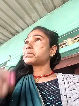 lodhi8080 online show from 02/04/26, 05:24