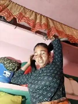 lodhi8080 online show from 04/21/26, 07:58