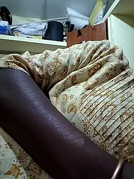 Meena Meenakshi online show from 03/06/26, 05:42