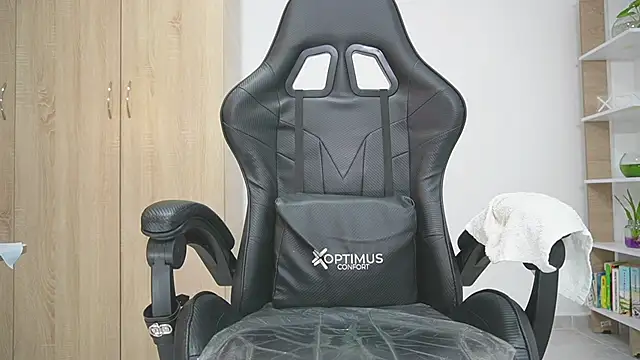 celestes777 online show from 02/27/26, 07:47