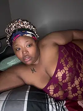 Chocolatebunnyxx96 online show from 04/01/26, 02:23