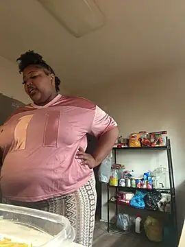 Chocolatebunnyxx96 online show from 04/15/26, 04:47