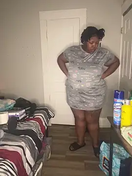 Chocolatebunnyxx96 online show from 04/22/26, 03:42