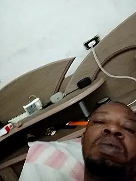 Negaomalinha1 online show from 04/01/26, 01:41