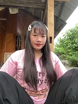 Suni-ii online show from 04/13/26, 12:38