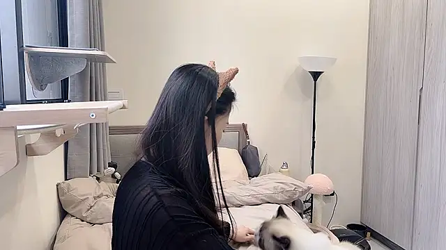 BabyOneDaily online show from 01/12/26, 03:01