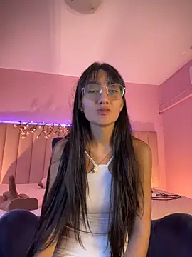 Snapshot of Denightjones chatting on 07/16/26, 04:29 Denightjones online show from 07/16/26, 04:29