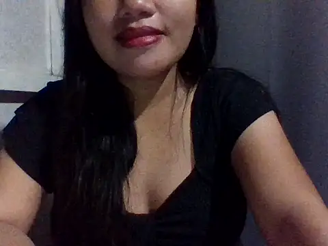 sweetprinces08 online show from 04/15/26, 07:58